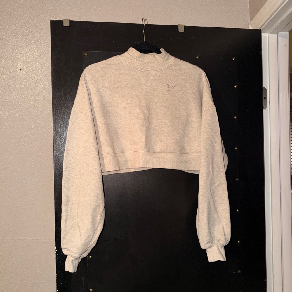 Gymshark beige Cropped Hoodie